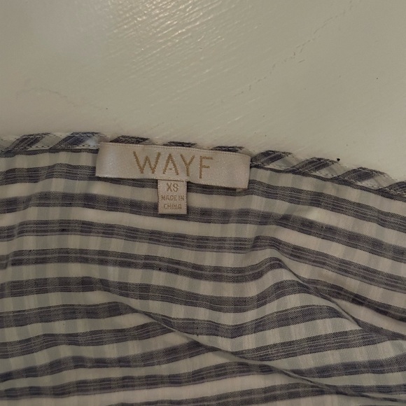 WAYF WRAP TOP - Picture 7 of 9